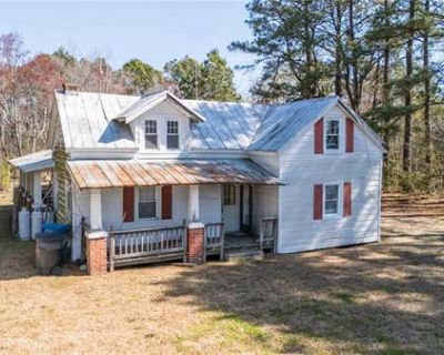 3 Bedroom 1BA 1263 ft Single Family Home For Sale in VIRGINIA BEACH, VA