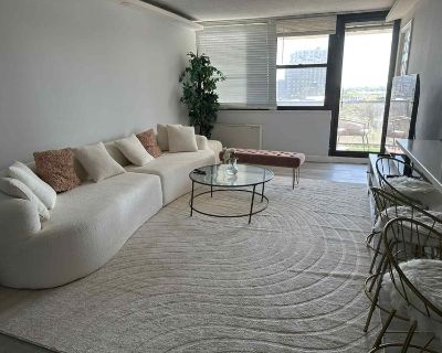 Furnished Room for Rent - Cozy Room Directly by Grove St PATH