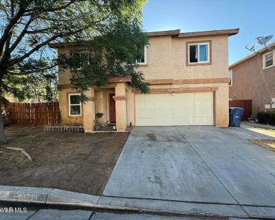 4 Bedroom 3BA 1687 ft Apartment For Rent in Palmdale, CA