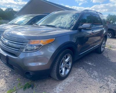 2012 Ford Explorer XLT Sport Utility 4D