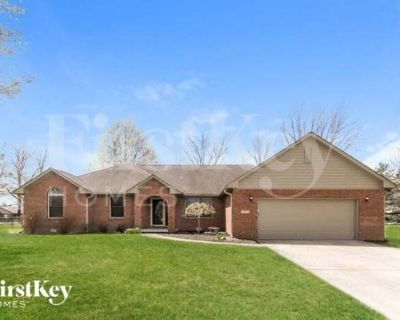 3 Bedroom 2BA 1975 ft Pet-Friendly Apartment For Rent in Pittsboro, IN