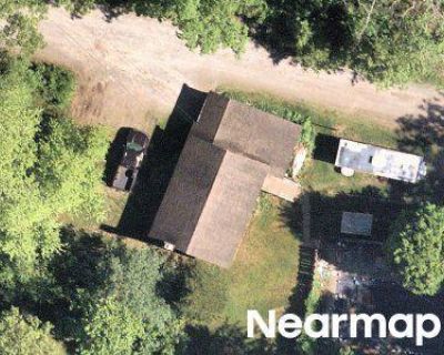 3 Bed 1 Bath Preforeclosure Property in Queensbury, NY 12804 - Corinth Rd