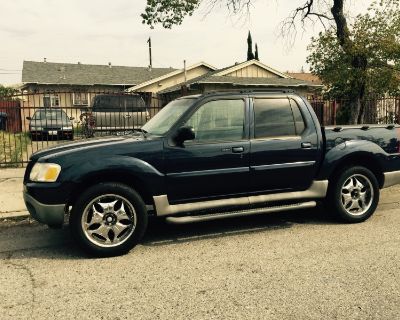 2003 FORD EXPLORER SPORT TRAC XLS,CLEAN TITLE