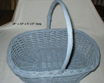 Wicker Basket w/ Handle - Gift Basket, etc 18" x 13" x 5 1/2" Deep
