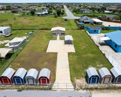 576 ft Commercial Property For Sale in Weslaco, TX