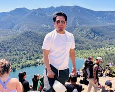 Sergio Guzman, 32 years, Male. Looking in: Tacoma, Pierce County, WA