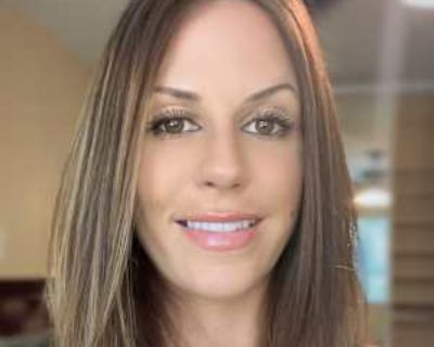 Non-smoker * Children that will visit * Interested in teaming-up. Budget: $700 per month. Ready to move: December 1. Looking for myself. I m easygoing, respectful, and I keep to myself for the most part. I work nights, so I m usually out late and quiet during the day. I like a clean, peaceful home, good energy, and people who communicate honestly. I m reliable, drama-free, and I pay my bills on...