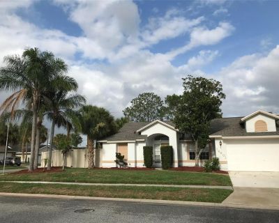 4 Bedroom 2BA 1858 ft Apartment For Rent in Orlando, FL