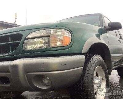 1999 Ford Explorer