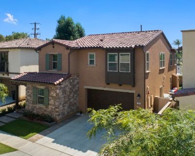 Newer Community 4 bed + Loft 3 Bath 2 Car Garage 2470 SQ FT