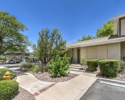 3 Bedroom 2BA 1356 ft Condominium For Sale in HENDERSON, NV