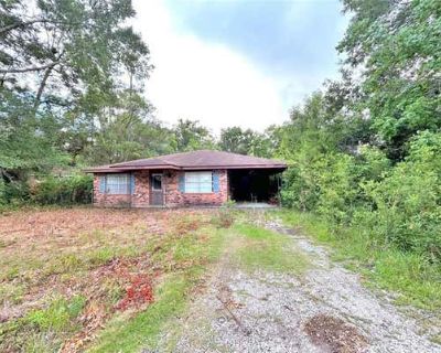 3 Bedroom 1BA 1297 ft Single Family Home For Sale in SLIDELL, LA