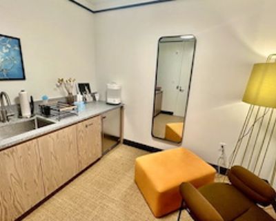 Private Meeting Room for 1 at WeWork