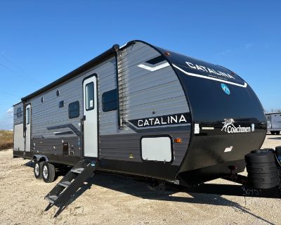2024 Coachmen Catalina Legacy Edition 323BHDSCK