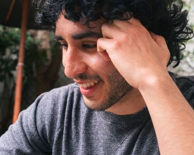 Gustavo - Needs a House or a Room