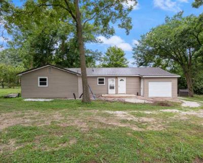 3 Bedroom 2BA 1292 ft Apartment For Rent in Miller County, MO