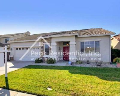 Wonderful 3bd/2ba Elk Grove Home with 2 Car Garage. Elk Grove has a diverse population, lots of entertainment options and easy commuter access. W/D hookup Patio / balcony Dishwasher Pet friendly 24hr maintenance Garage Unit Amenities air conditioning dishwasher garbage disposal microwave patio / balcony range w/d hookup Property Amenities concierge on-site laundry parking 24hr maintenance garag...