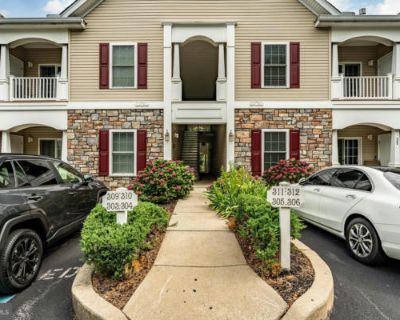 3 Bedroom 3BA 2586 ft Condominium For Sale in WEST CHESTER, PA