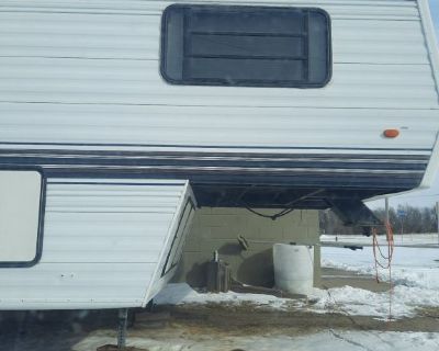 1996 Dutchman 5th Wheel