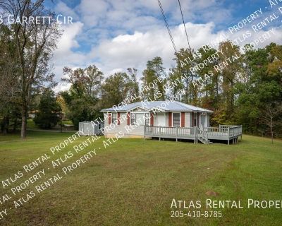 3 Bedroom 1BA 725 ft Pet-Friendly Single-family home For Rent in Adamsville, AL