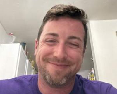 Bryan, 38 years, Male. Looking in: Albany, Albany County, NY