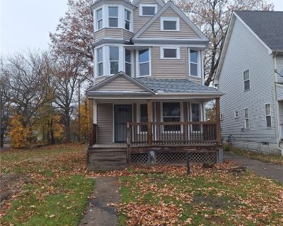 6 Bedroom 2BA Single Family House For Sale in Cleveland, OH