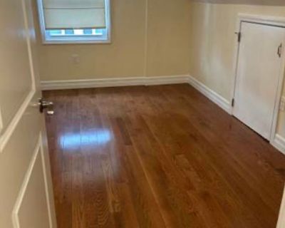 Private room with own bathroom in a House with 2 roomies, Lodi, NJ 07644