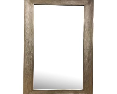 Villa and Home Modern Hammered Silver Finished Melinda Wall Mirror