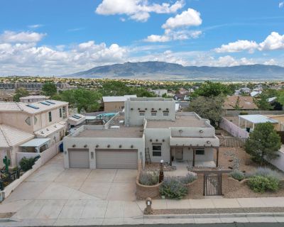 4 Bedroom 2BA 2620 ft Single Family House For Sale in Albuquerque, NM