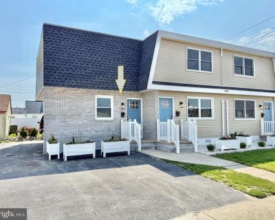 2 Bedroom 1BA 652 ft Condo For Sale in Brigantine, NJ