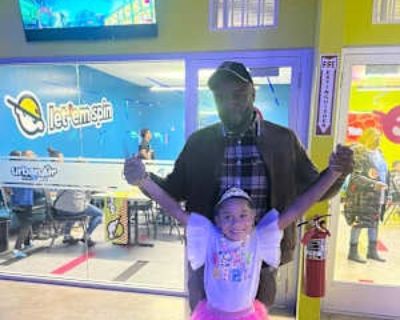 Budget: $900 per month. Ready to move: now. Looking for myself. I would be great to live with because I stay to myself I m a single father but my daughter currently lives with my mother due to the fact of my work schedule and I currently just went through a breakup. If I m not sleep I m at work