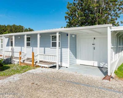 2 Bedroom 2BA 1058 ft Manufactured Home For Sale in PALM BAY, FL