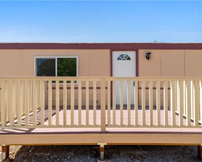 2 Bedroom 1BA 938 ft Single Family House For Sale in Pahrump, NV