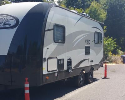 2016 Forest River Vibe 207RD Travel Trailer