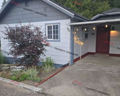 2 Bedroom 1BA 856 ft Pet-Friendly Apartment For Rent in Lewis County, WA