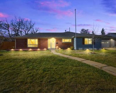 3 Bedroom 2BA 2204 ft Single Family Home For Sale in CHEYENNE, WY