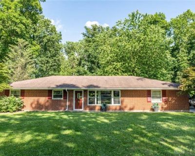 3 Bedroom 2BA 1640 ft Single Family Home For Sale in EATON, OH