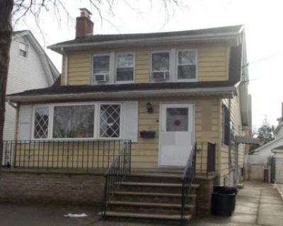 3 Bed 2 Bath Foreclosure Property in Queens Village, NY 11428 - 221st St