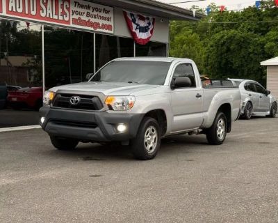 2013 Toyota Tacoma Regular Cab Pickup 2D 6 ft
