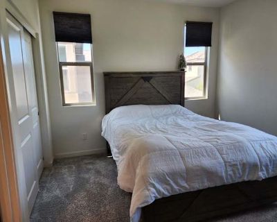 Available on: now. Furnished. No pets allowed. Parking available * Internet included * Children friendly * Students welcome * 40+ years welcome Angela will require background checks for this room Learn more. Befor Tour: Must have ID verified on Roomies.com ***We are Family Oriented Home. Room Details: ***Unfurnished : $1200 - Base price Utilities not included ***Furnished: $1350- Utilities/bed ...