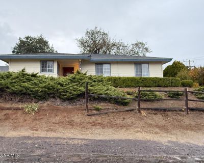 3 Bedroom 2BA 1283 ft Single Family House For Sale in Tehachapi, CA