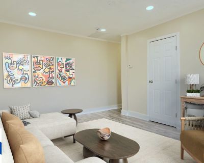 3 Bedroom 1BA 1271 ft Furnished Pet-Friendly House For Rent in Baltimore, MD