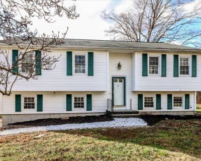 3 Bedroom 3BA 2232 ft Single Family Home For Sale in NEW MILFORD, CT