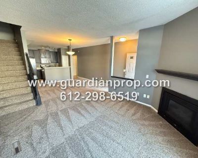 2 Bedroom 1.5BA 1219 ft Apartment For Rent in Woodbury, MN