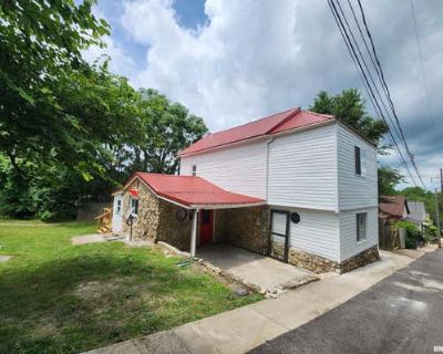 3 Bedroom 2BA 1408 ft Single Family Home For Sale in HANNIBAL-MO, MO