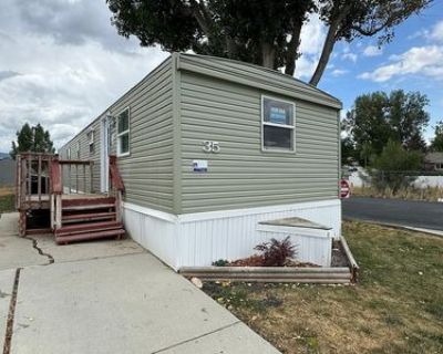 2 Bedroom 1BA 840 ft housing/for-sale/mobile-homes For Sale in Bar Nunn, WY