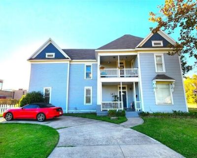 N Kealy St Unit,lewisville, Home For Rent