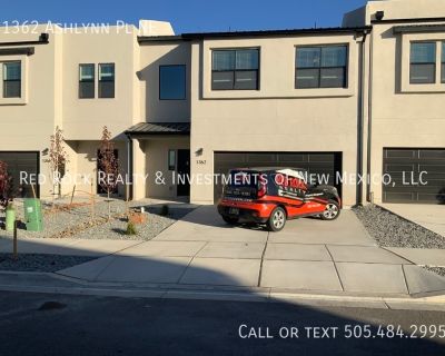 3 Bedroom 2BA 1654 ft Pet-Friendly Single-family home For Rent in Rio Rancho, NM