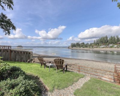 4 Bedroom 3BA Pet-Friendly House Vacation Rental in The Tides Retreat, Gig Harbor, WA