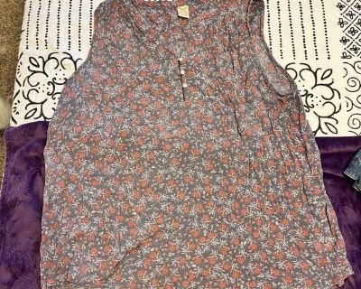 Faded Glory Floral Top, size 4x